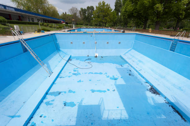 Best Water damage restoration near me  in Arnold, CA